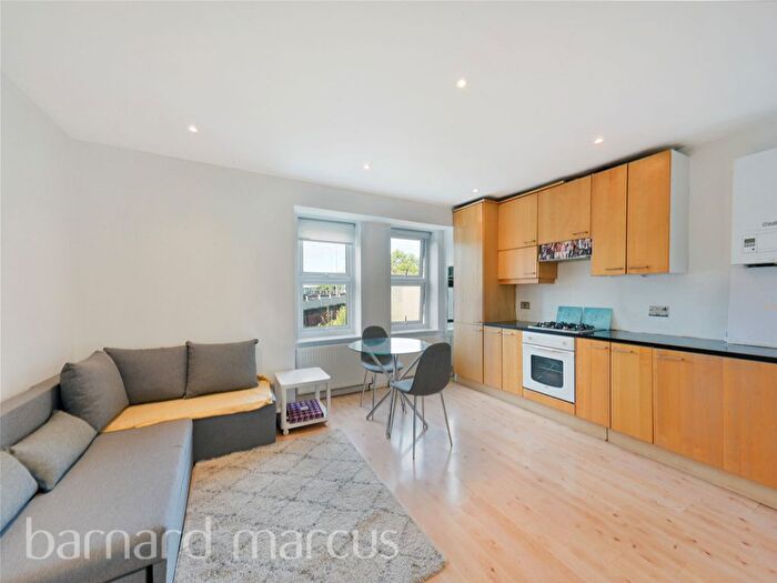 1 Bedroom Flat To Rent In Oxford Road North, London, W4