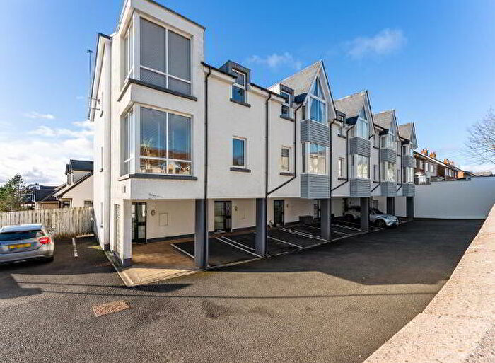 3 Bedroom TownHouse For Sale In Prospect Mews, Portstewart, BT55