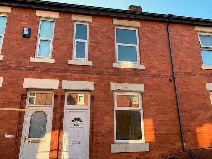 3 Bedroom Terraced House To Rent In Padstowe Street, Manchester, M40