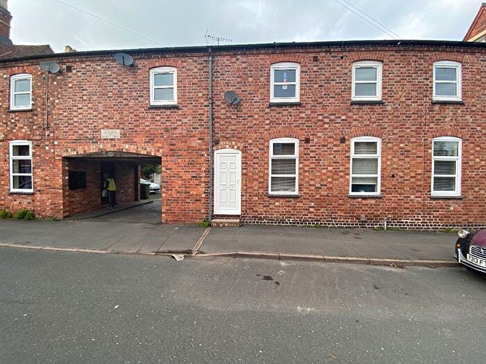 Studio To Rent In Flat, Ray Court G Offmore Road, DY10