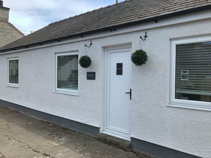 2 Bedroom Detached Bungalow To Rent In Llanddeusant, Holyhead, LL65