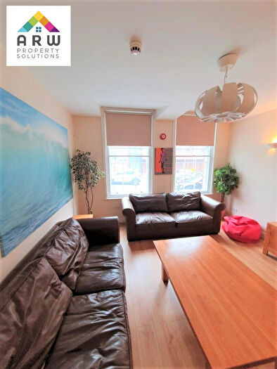 7 Bedroom Terraced House To Rent In Seymour Terrace, Seymour Street, Liverpool, Merseyside, L3