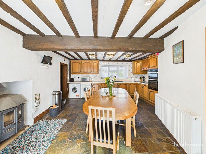 3 Bedroom Detached House For Sale In Underhill, Whitby, YO21