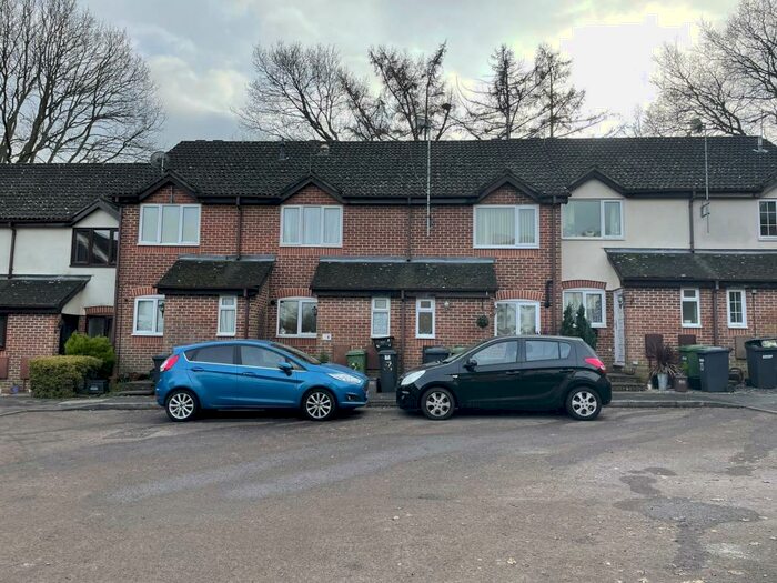 2 Bedroom House To Rent In Waldon Gardens, West End, Southampton, SO18