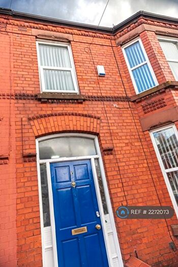 5 Bedroom Terraced House To Rent In Calton Avenue, Liverpool, L18
