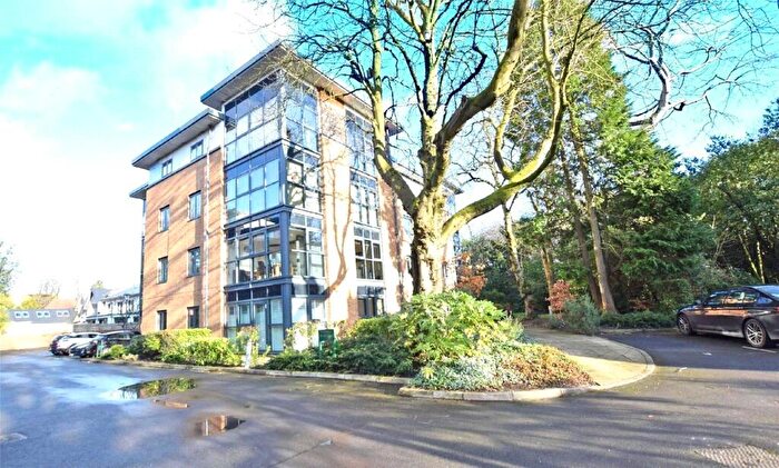 2 Bedroom Apartment To Rent In Larke Rise, Didsbury, Manchester, M20