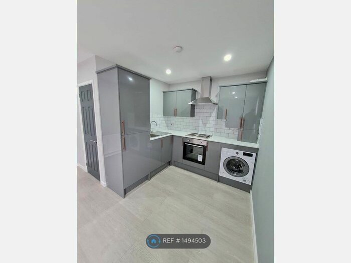 1 Bedroom Flat To Rent In Paynes Lane, Coventry, CV1