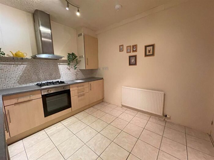 2 Bedroom Flat To Rent In Abbey Road, Auchterarder, Perth, PH3