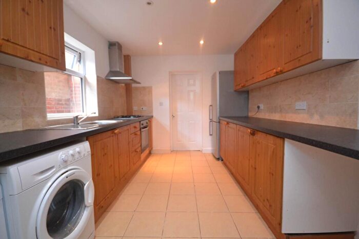 4 Bedroom Terraced House To Rent In St Edwards Road, University Area, RG6