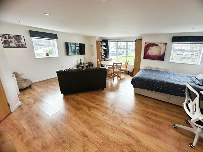 1 Bedroom Apartment For Sale In Sandbach Drive, Kingsmead, Northwich, CW9