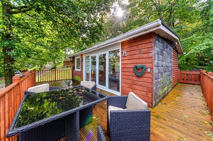2 Bedroom Detached House For Sale In Caeathro, Caernarfon, Gwynedd, LL55