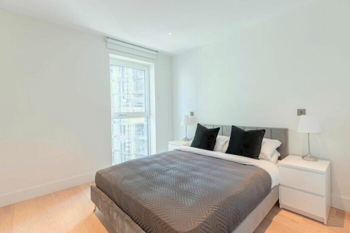 1 Bedroom Flat To Rent In White City Living, London, W12