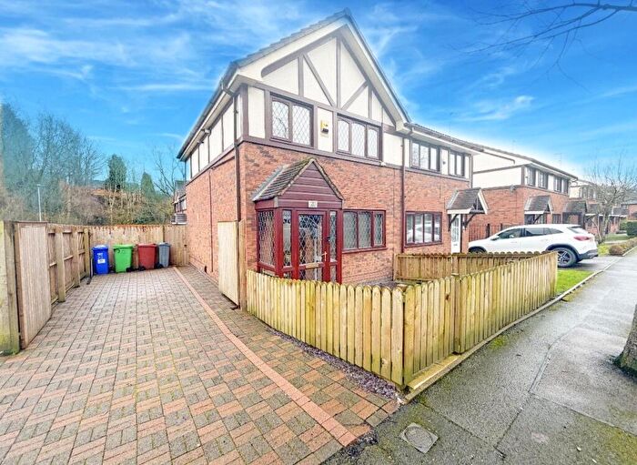 3 Bedroom Semi Detached House For Sale In Grant Close, Blackley, Manchester, M9