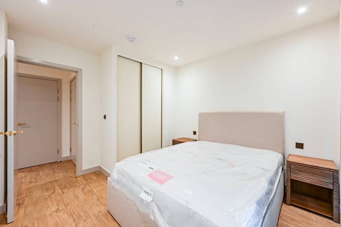 1 Bedroom Flat To Rent In Selbourne Road, Walthamstow, E17