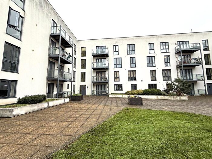 2 Bedroom Apartment To Rent In Salvisberg Court, Otto Road, Welwyn Garden City, AL7