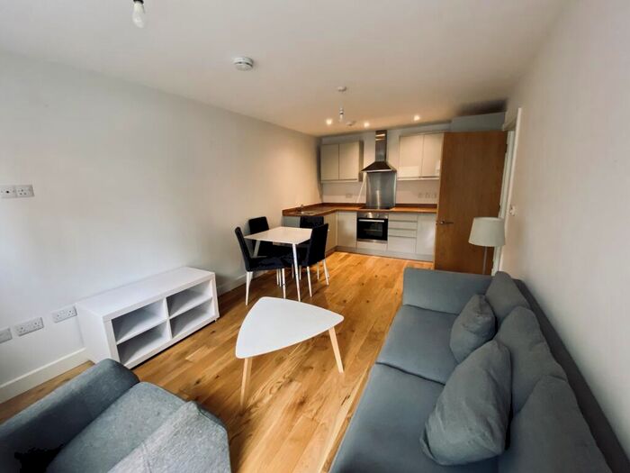 1 Bedroom Apartment To Rent In Woolwich, SE18