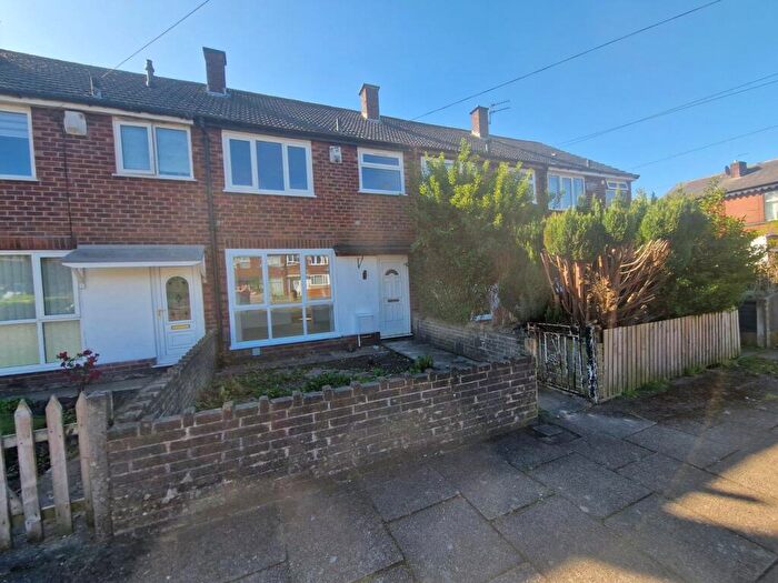 3 Bedroom Terraced House To Rent In Wolsey Close, Radcliffe, Manchester, M26