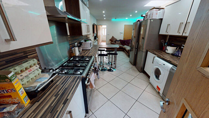 6 Bedroom House To Rent In Tiverton Road, Selly Oak, B29