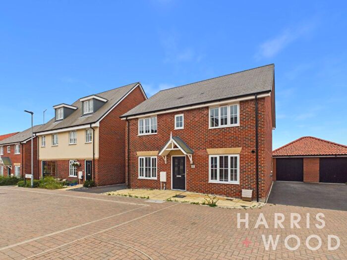 4 Bedroom Detached House For Sale In Wardle Close, Brantham, Manningtree, Suffolk, CO11