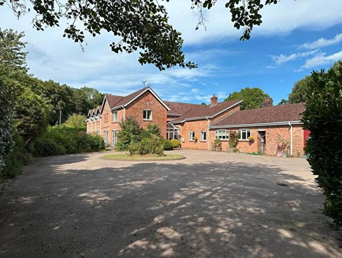 7 Bedroom Detached House For Sale In The Haie, Newnham, GL14
