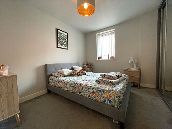 2 Bedroom Apartment To Rent In Iron House, The Metalworks, Petersfield Avenue, Slough, Berkshire, SL2