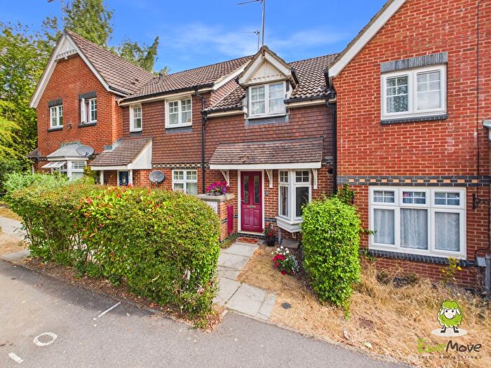 2 Bedroom Terraced House For Sale In Julius Close, Basingstoke, Hampshire, RG24