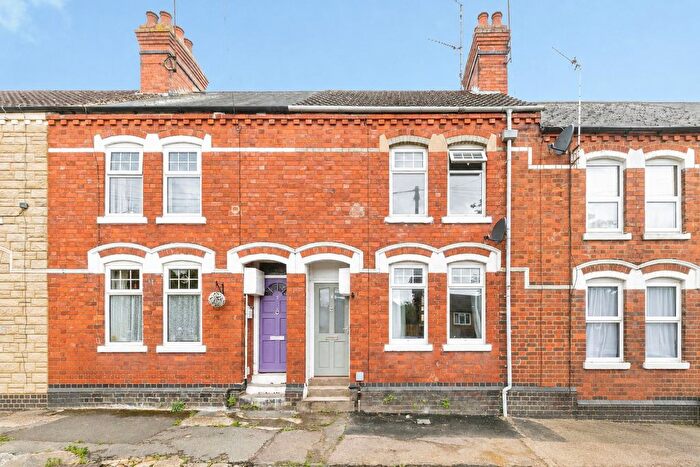 2 Bedroom Terraced House For Sale In Fletcher Road, Rushden, NN10