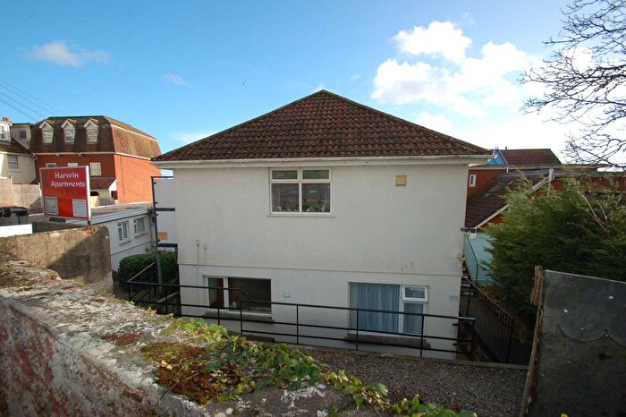 1 Bedroom Flat To Rent In Alta Vista Road, Goodrington, TQ4