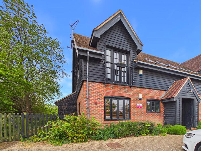 2 Bedroom Apartment For Sale In Kingsfield Road, Biggleswade, SG18
