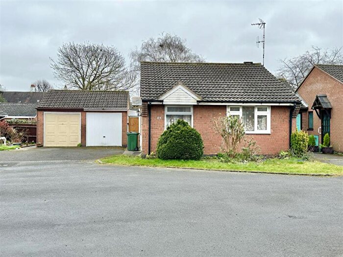 2 Bedroom Detached Bungalow For Sale In Taylor Close, Syston, Leicester, LE7