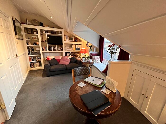 1 Bedroom Flat For Sale In Albert Road, Bournemouth Town Centre, BH1