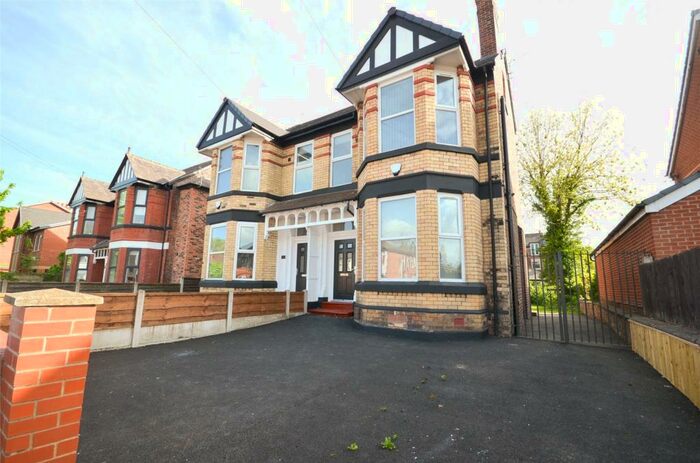 5 Bedroom Semi-Detached House To Rent In Abberton Road, West Didsbury, Manchester, M20