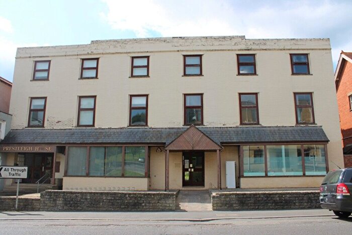 1 Bedroom Flat To Rent In Hendford, Yeovil, BA20