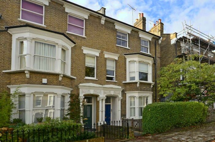 1 Bedroom Flat To Rent In Shirlock Road, Hampstead, London, NW3