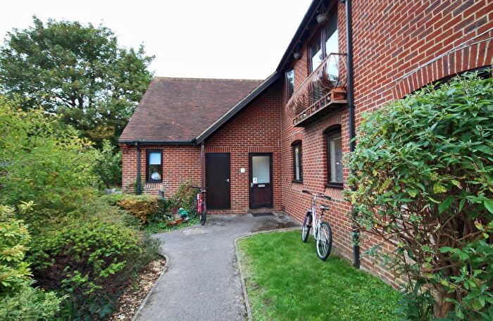 1 Bedroom Apartment To Rent In Church Lane, Lymington, SO41