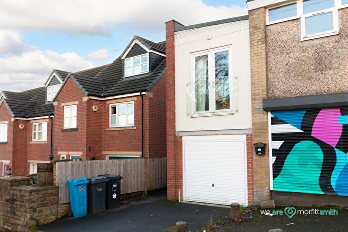 3 Bedroom End Of Terrace House To Rent In Stannington Road, Sheffield, S6