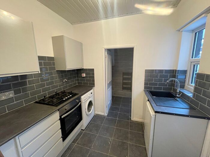 2 Bedroom Flat To Rent In Fairfield Road, Newcastle Upon Tyne, NE2