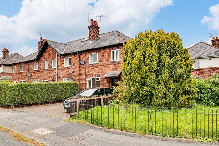 2 Bedroom House For Sale In Beeston View, Chester, CH4