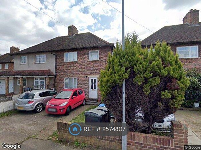 4 Bedroom End Of Terrace House To Rent In Stafford Road, New Malden, KT3