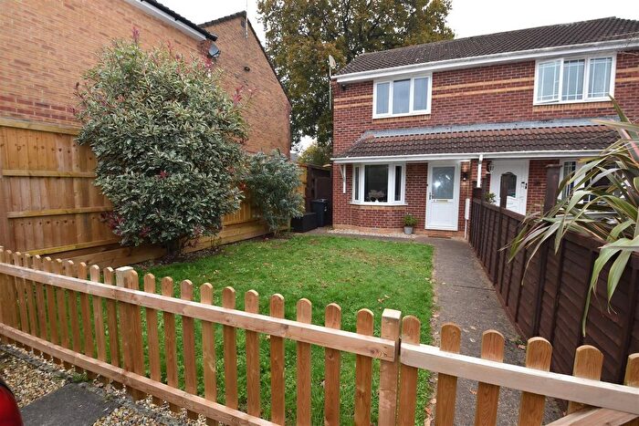 2 Bedroom Semi-Detached House To Rent In Pearmain Close, Willand, Cullompton, EX15