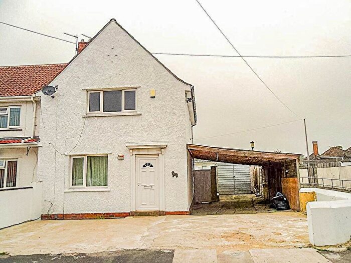 3 Bedroom End Of Terrace House For Sale In Stanton Road, Southmead, Bristol, BS10
