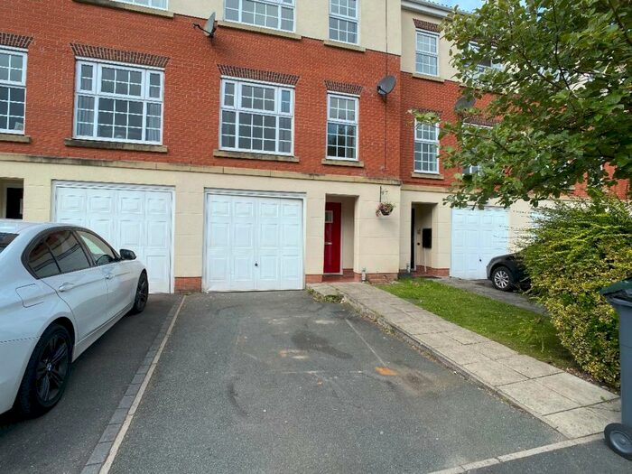 3 Bedroom Terraced House To Rent In Onyx Grove, Stoke-on-Trent, ST6