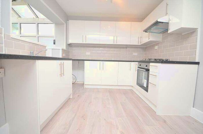 3 Bedroom Terraced House To Rent In Petworth Way, Hornchurch, RM12