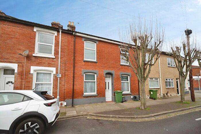 6 Bedroom Terraced House For Sale In Oxford Road, Southsea, Hampshire, PO5