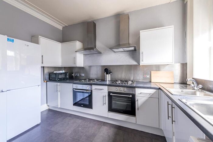 9 Bedroom Semi-Detached House To Rent In Whiteladies Road, Clifton, Bristol, BS8
