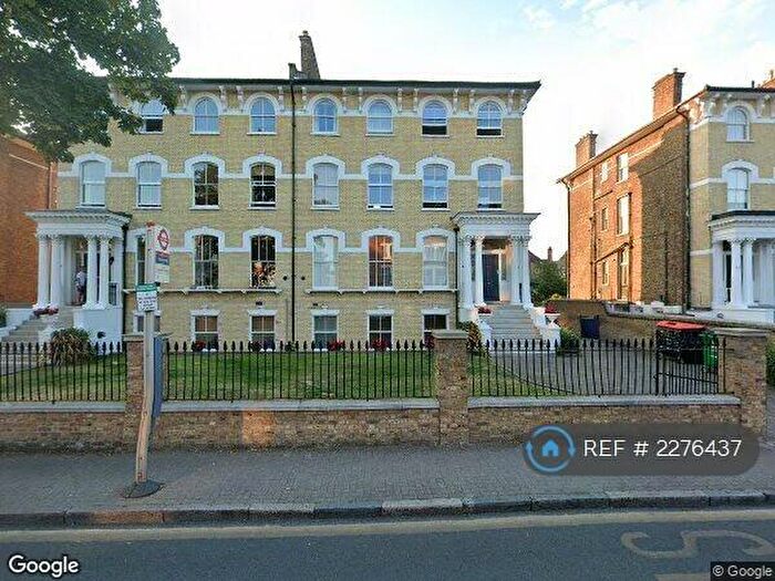 2 Bedroom Flat To Rent In Nightingale Lane, London, SW12
