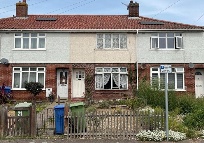 3 Bedroom Terraced House For Sale In Birkbeck Road, Norwich, Norfolk, NR1