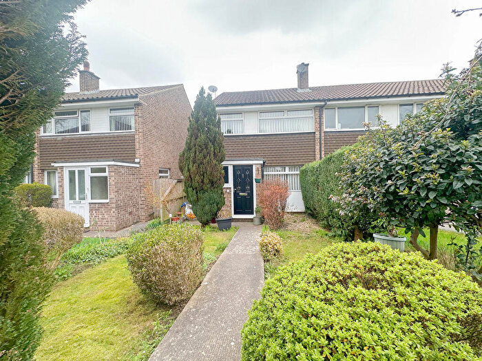 3 Bedroom Semi-Detached House For Sale In Shepton Mallet, BA4