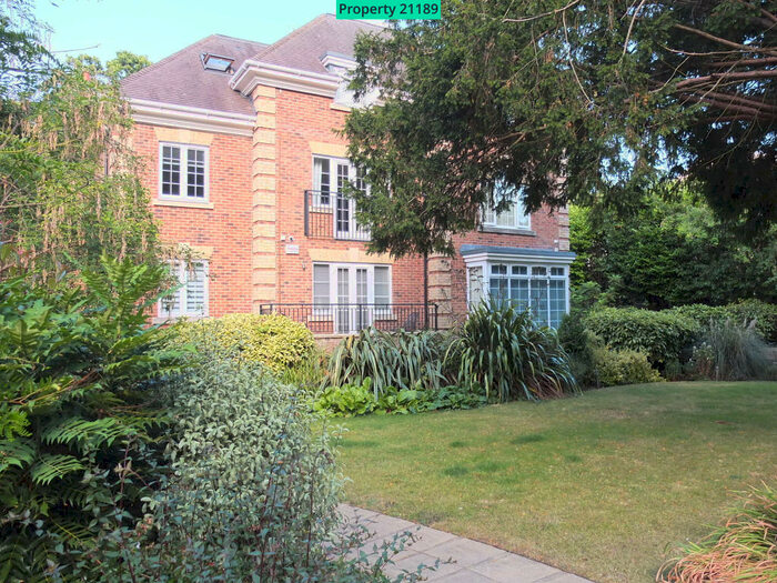 3 Bedroom Apartment To Rent In Kings Court, Tower Road, Poole, BH13