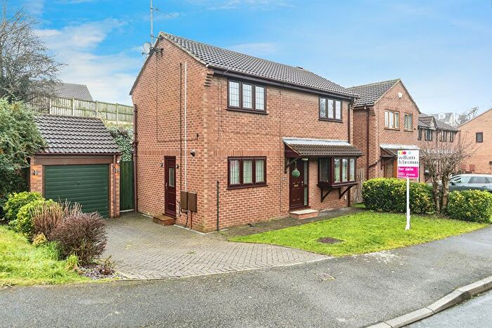 3 Bedroom Detached House For Sale In The Poplars, Knottingley, WF11